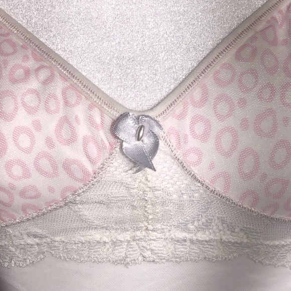 White and Pink Mesh Lace Trim Chemise - Picture 3 of 7